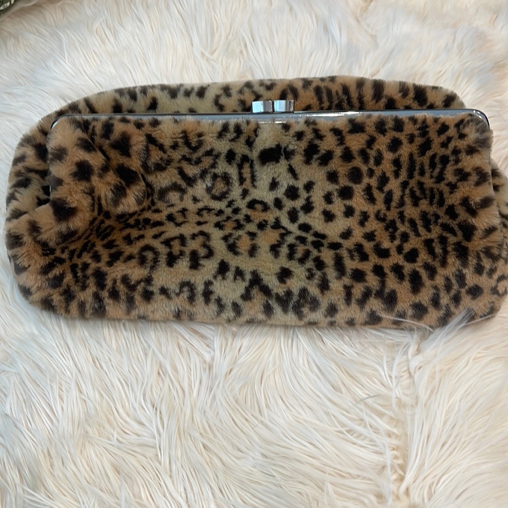 Leopard Print Furry Clutch Purse